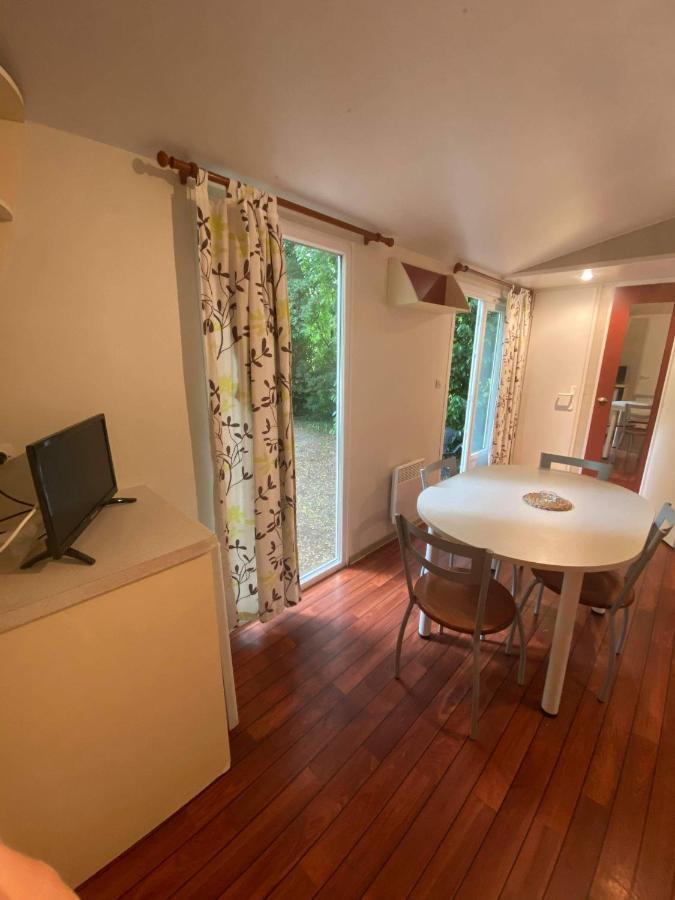 Camping De Baignes Hotel Exterior foto